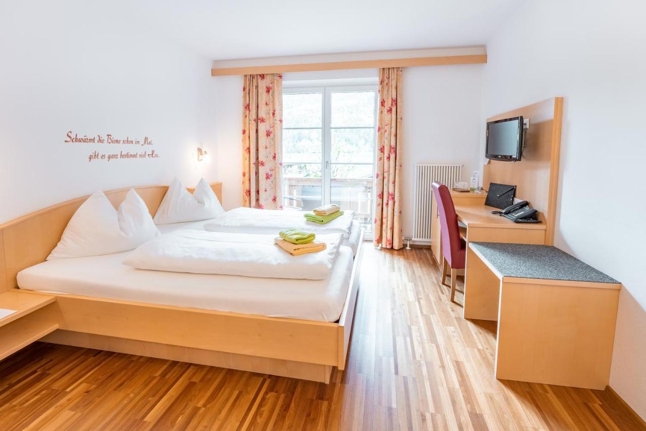 Hotel Stampferhof Weissensee Esterno foto