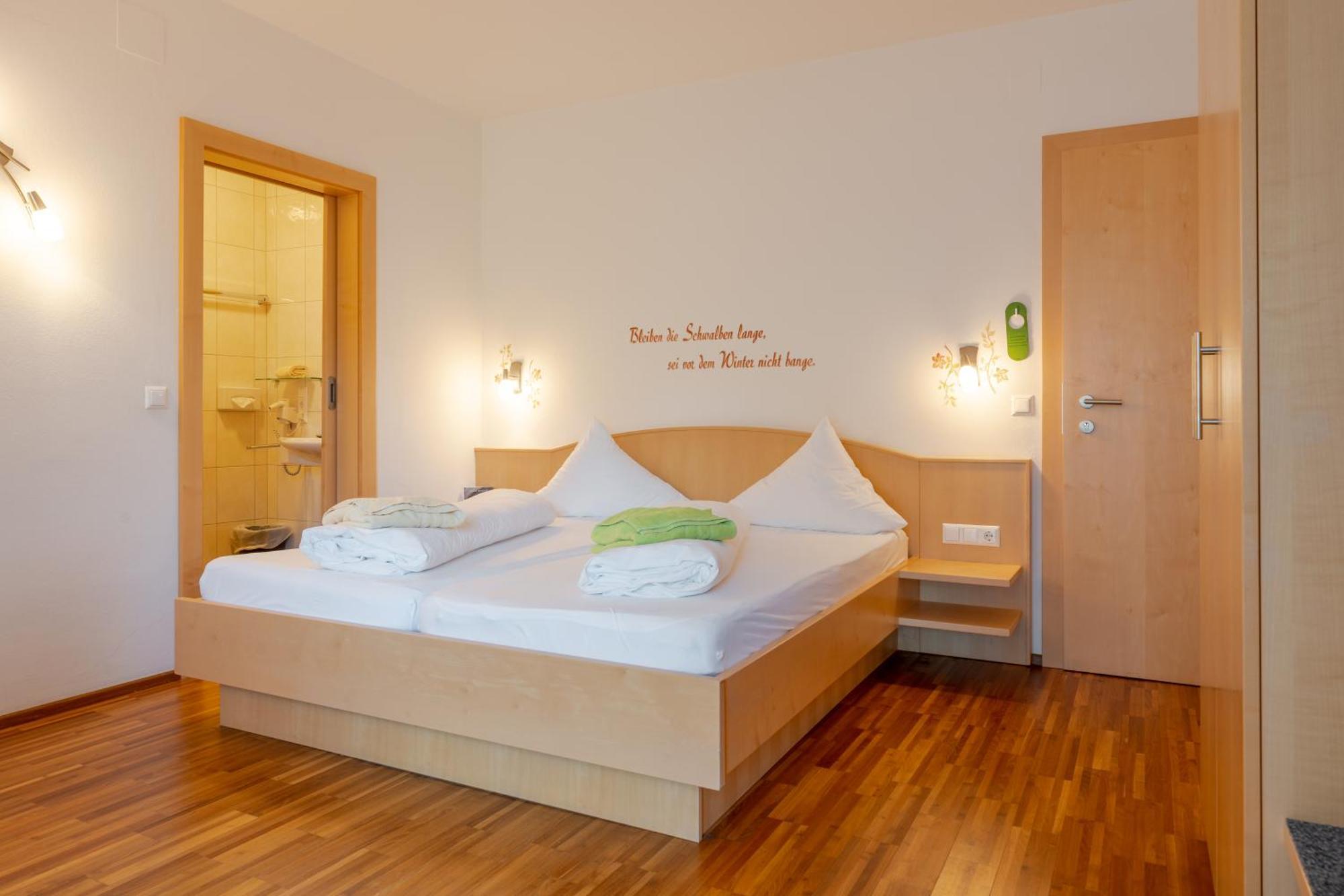 Hotel Stampferhof Weissensee Esterno foto