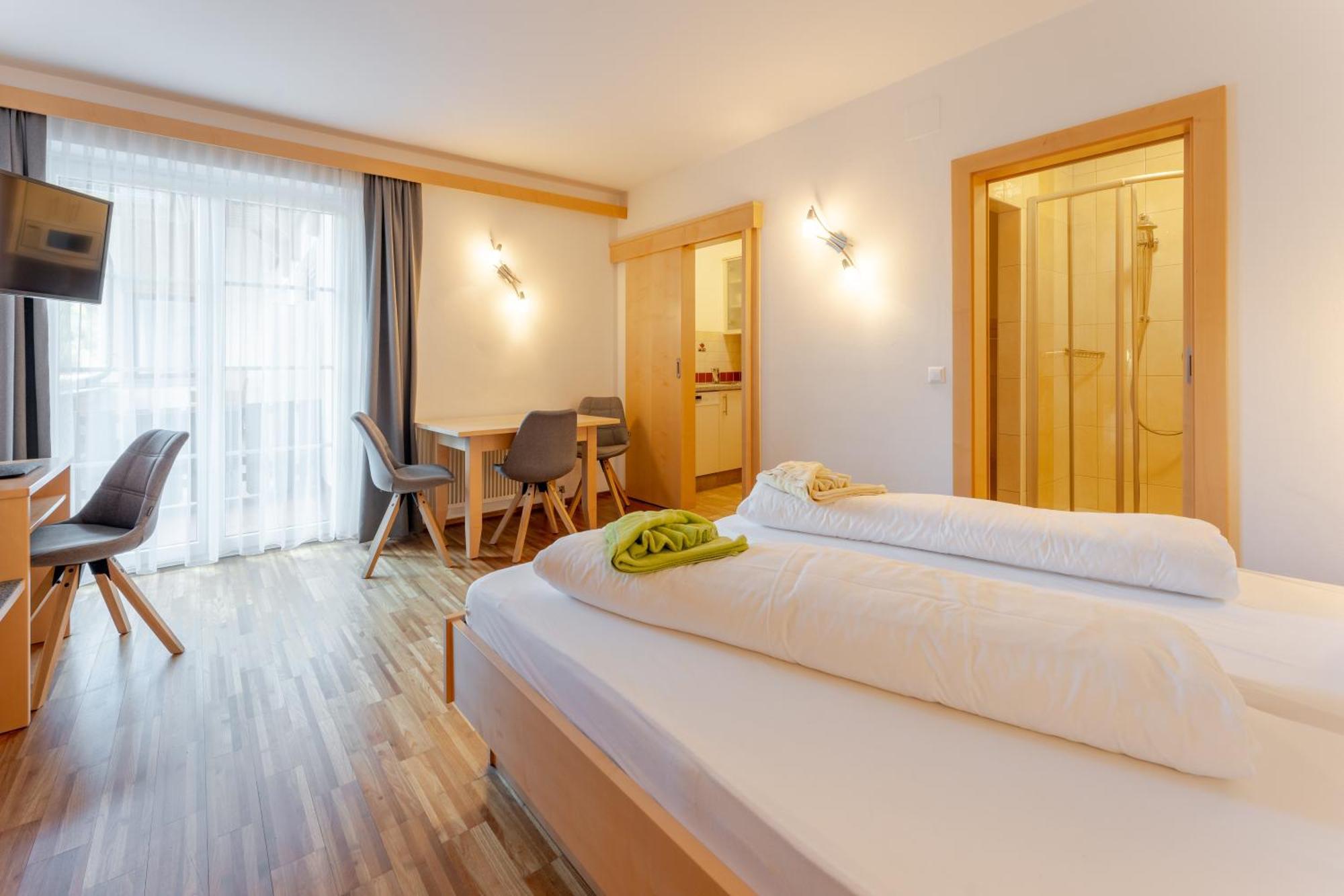 Hotel Stampferhof Weissensee Esterno foto