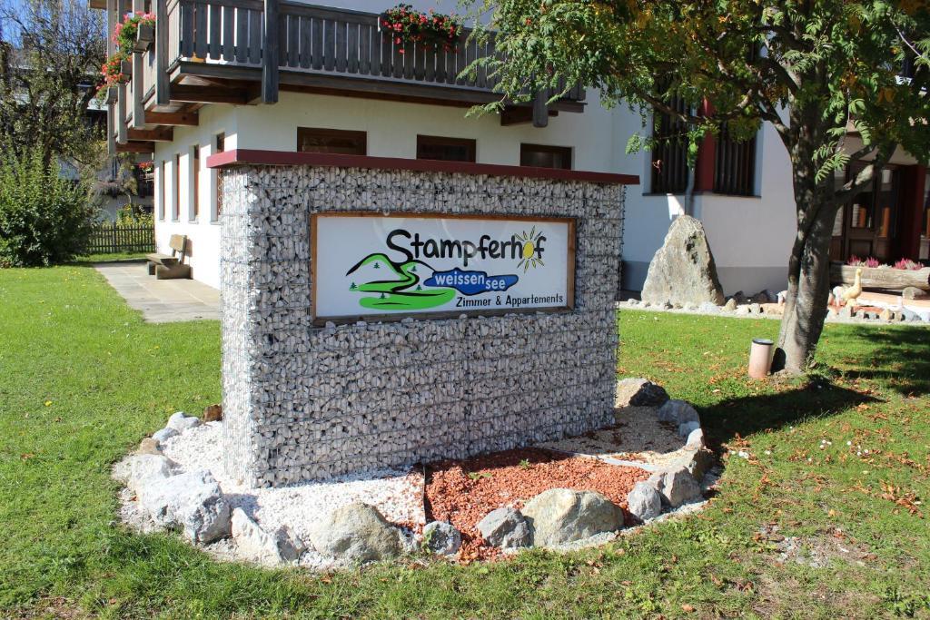 Hotel Stampferhof Weissensee Esterno foto
